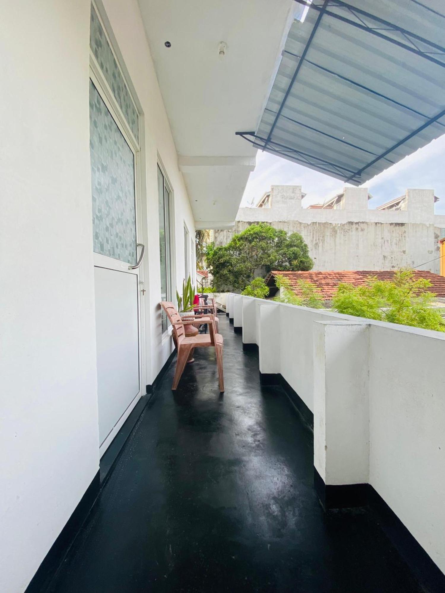 Ferienwohnung Araliya White House Negombo Exterior foto